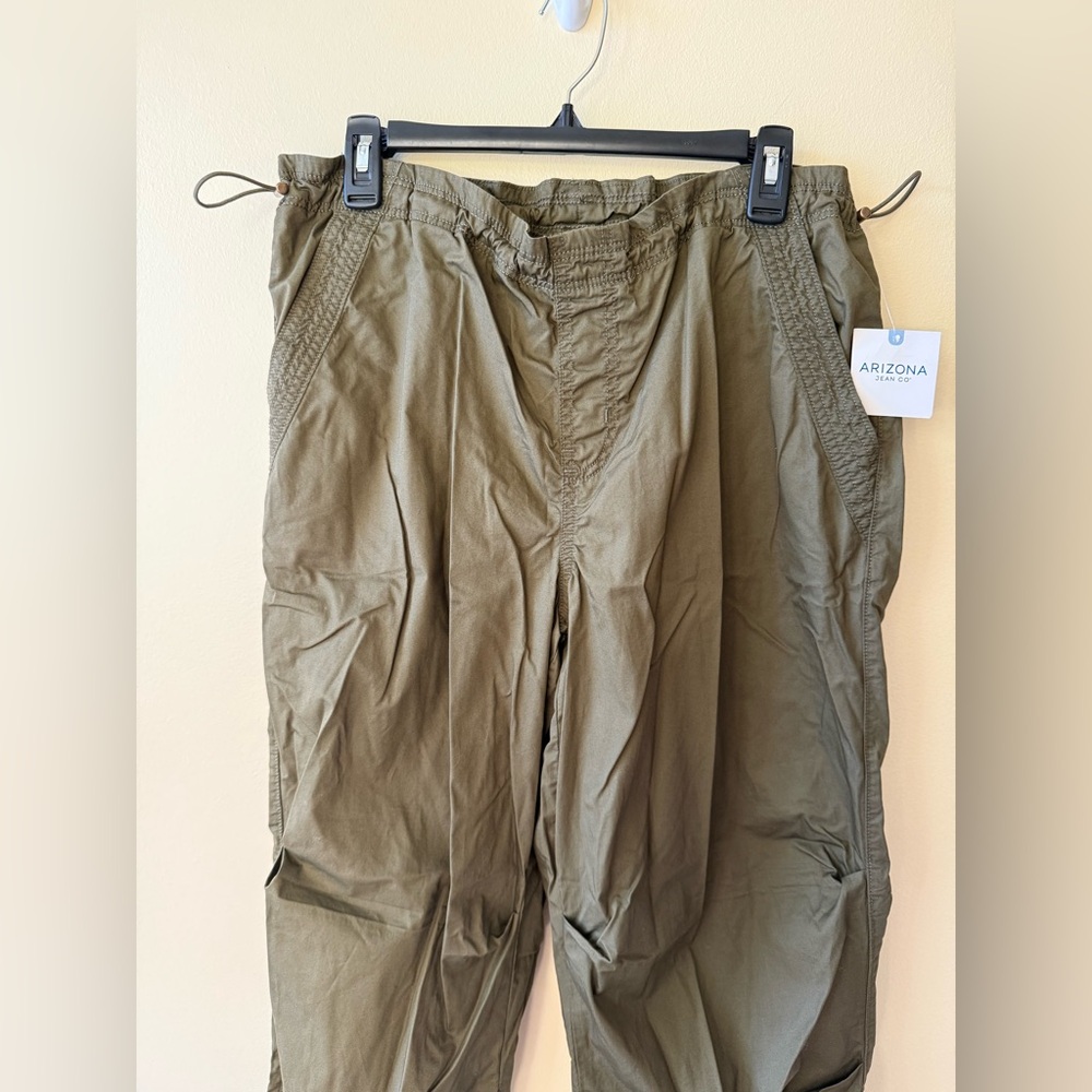 Arizona Cargo Pants - Picture 2 of 7
